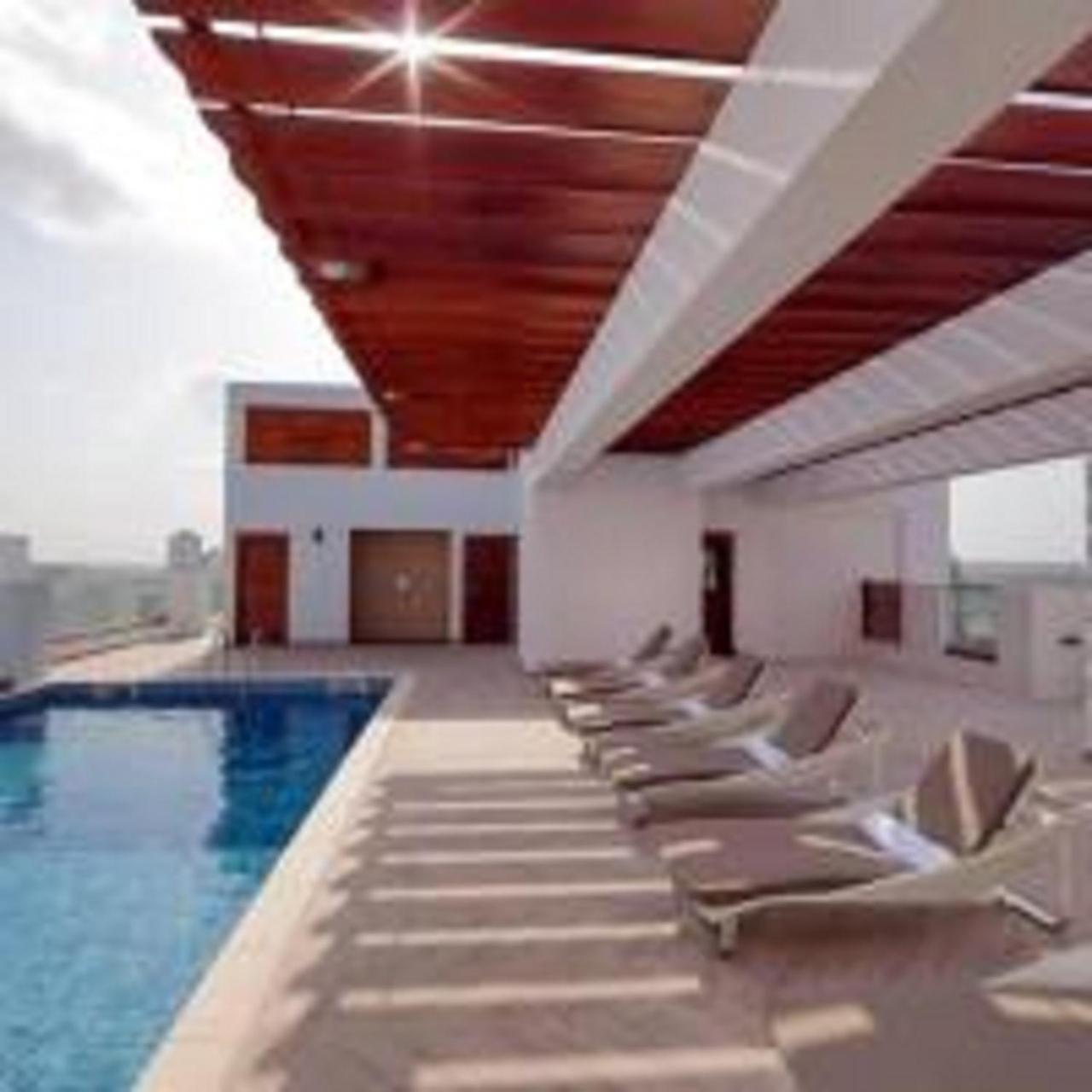 Doc'S Suite Akkra Exterior foto